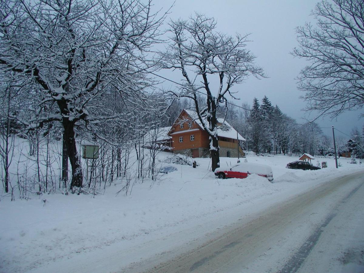 Chata U Lesa Výprachtice Exterior foto
